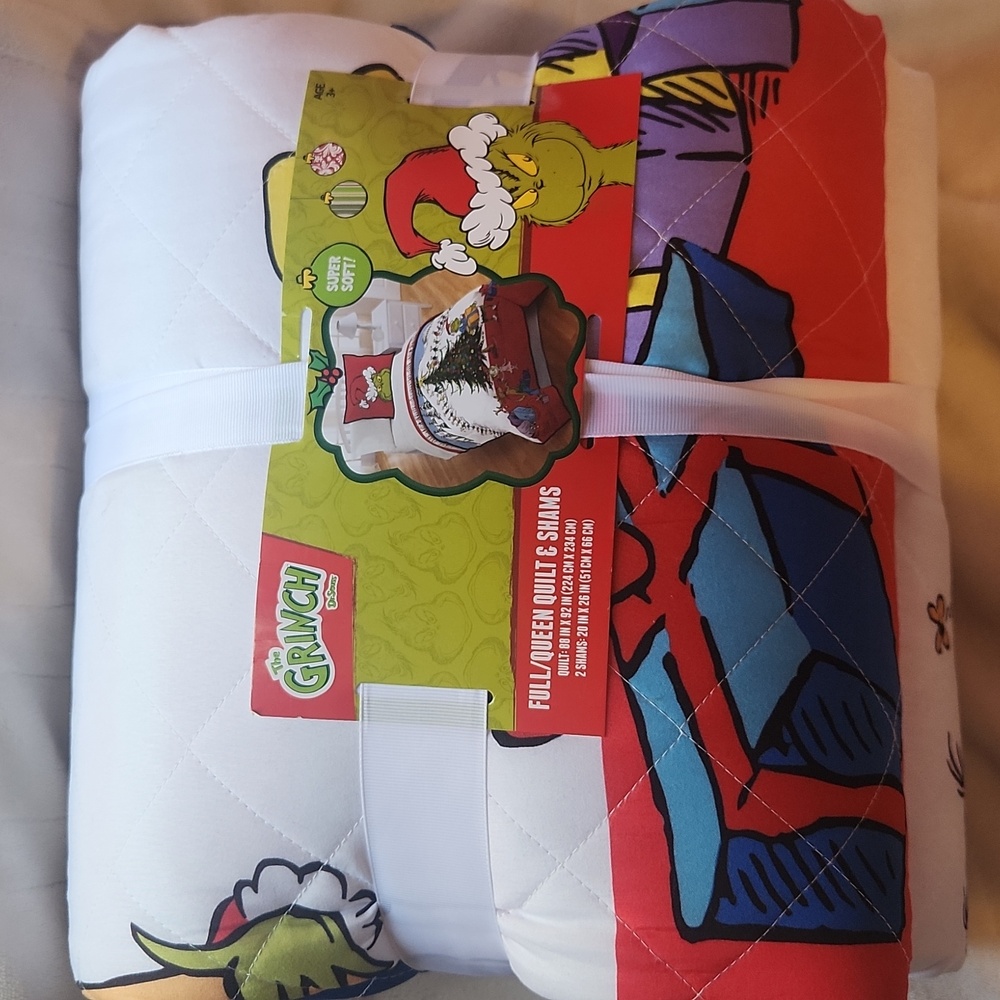 Christmas, Holiday, The Grinch Full/Queen Quilt & Shams Set